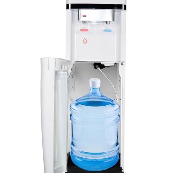 Bí quyết chọn mua cây nước nóng lạnh giá rẻ